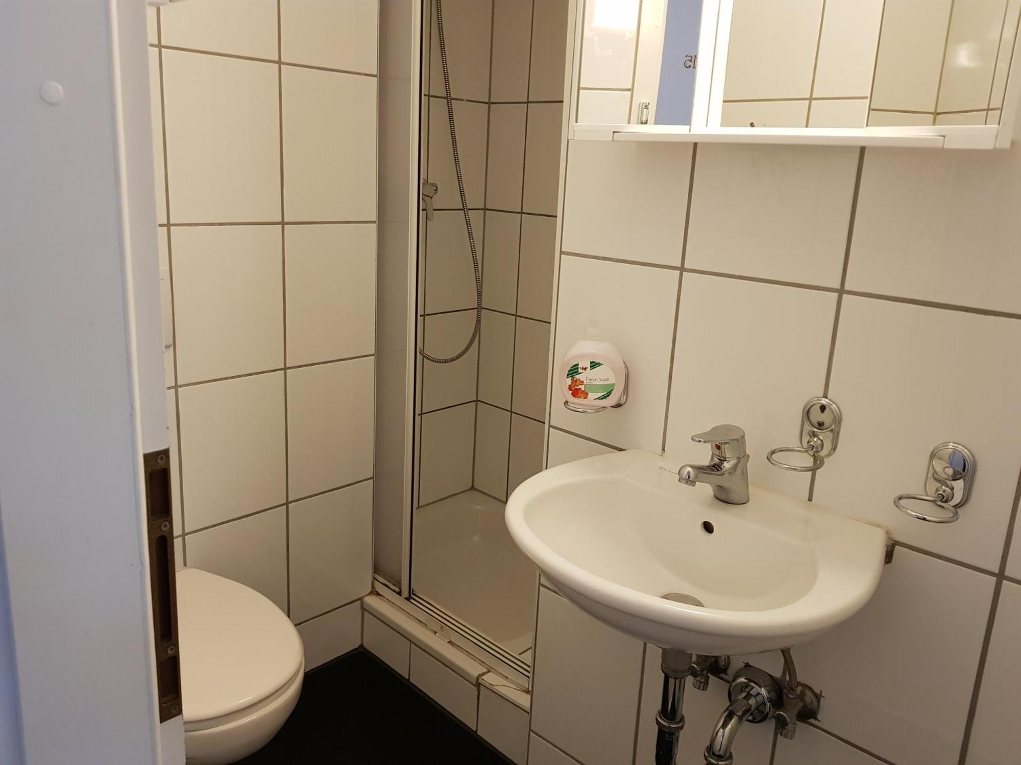 Bellpark Hostel Kriens Room photo