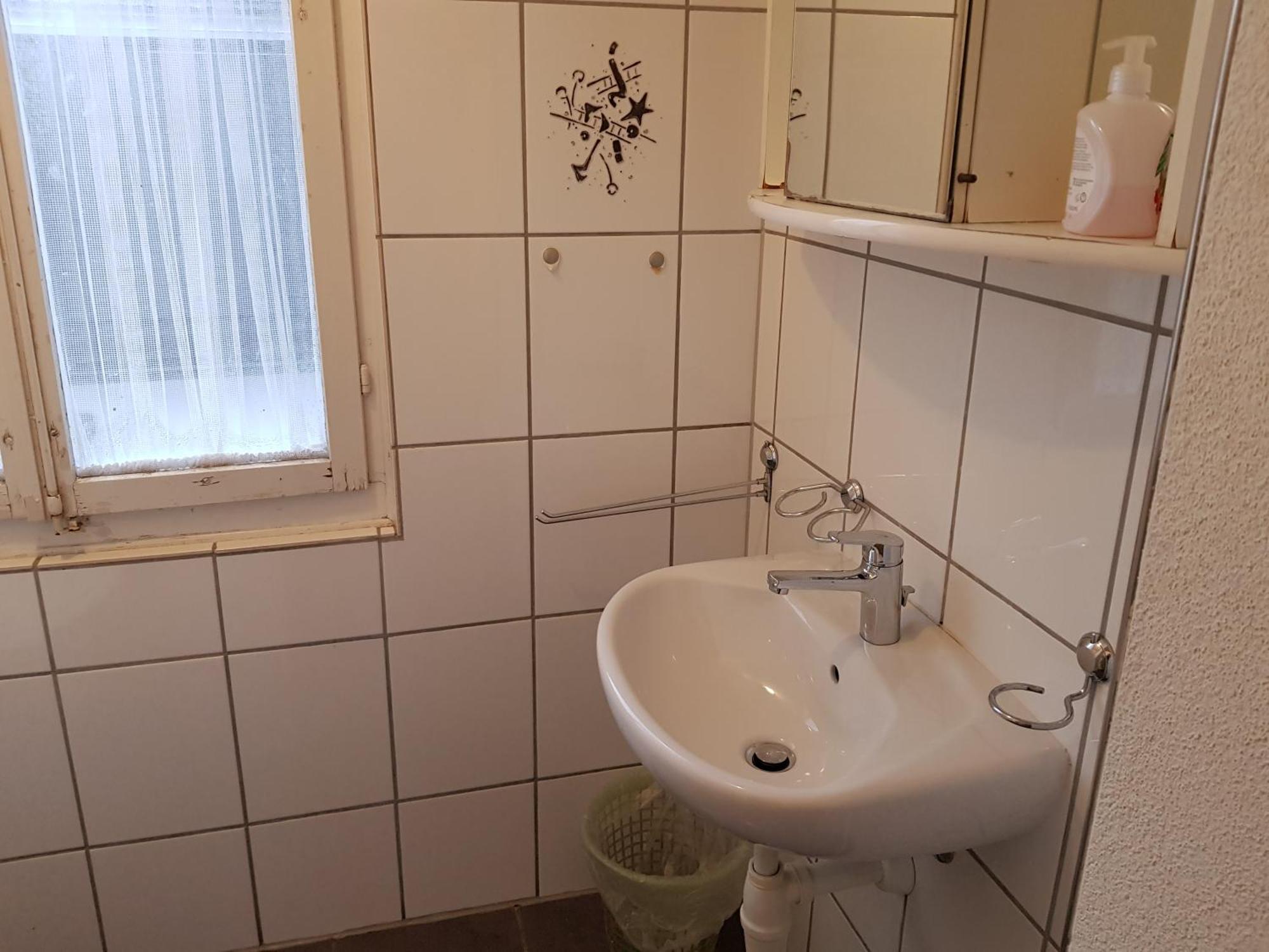 Bellpark Hostel Kriens Room photo